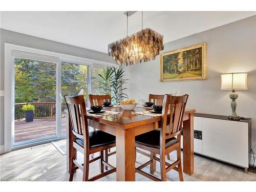 150 Hatton Drive, Ancaster, ON - Indoor Photo Showing Dining Room