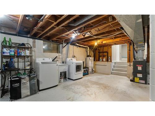 29 Pippin Drive, Brantford, ON - Indoor Photo Showing Laundry Room