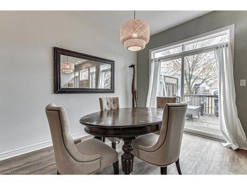 185-2025 Meadowgate Boulevard, London, ON - Indoor Photo Showing Dining Room