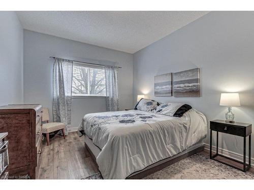 185-2025 Meadowgate Boulevard, London, ON - Indoor Photo Showing Bedroom