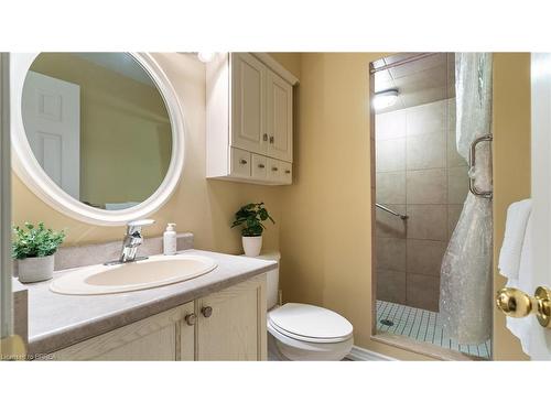 137 Thoroughbred Boulevard, Ancaster, ON - Indoor Photo Showing Bathroom