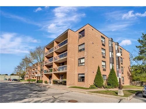 305-88 Tollgate Road, Brantford, ON - Outdoor With Balcony With Facade