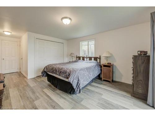 955309 Canning Road, Canning, ON - Indoor Photo Showing Bedroom