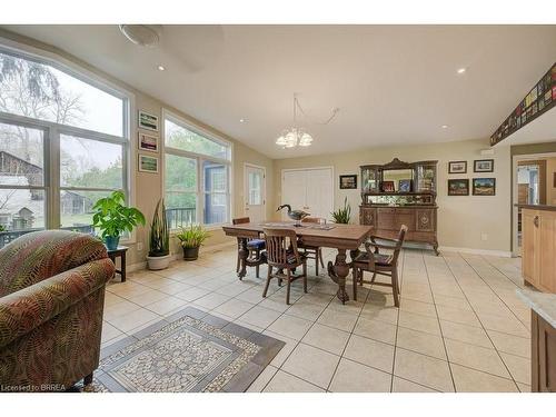 955309 Canning Road, Canning, ON - Indoor Photo Showing Dining Room