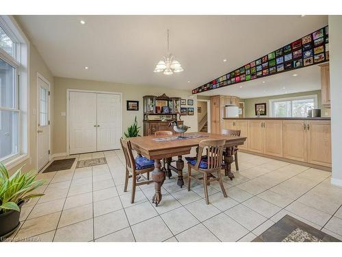 955309 Canning Road, Canning, ON - Indoor Photo Showing Dining Room