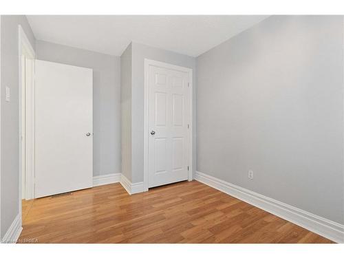 7 Normandy Place, Brantford, ON - Indoor Photo Showing Other Room