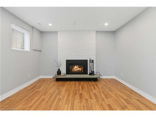 7 Normandy Place, Brantford, ON - Indoor With Fireplace