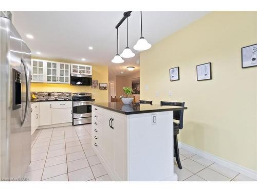 25 Killarney Street, Brantford, ON - Indoor Photo Showing Kitchen