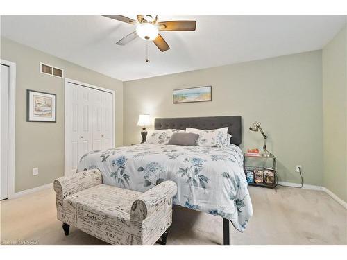 25 Killarney Street, Brantford, ON - Indoor Photo Showing Bedroom