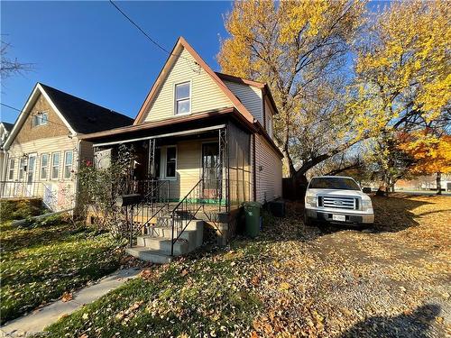 31 Mckinstry Street, Hamilton, ON - Outdoor With Deck Patio Veranda