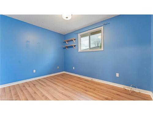 203 Brantwood Park Road, Brantford, ON - Indoor Photo Showing Other Room