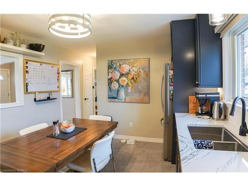 71 Norman Street, Brantford, ON - Indoor Photo Showing Dining Room