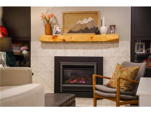 71 Norman Street, Brantford, ON - Indoor Photo Showing Living Room With Fireplace