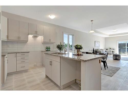 248 Middleton Street, Thamesford, ON - Indoor Photo Showing Kitchen With Upgraded Kitchen