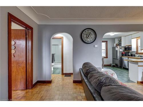 77 Fourth Avenue, Aylmer, ON - Indoor