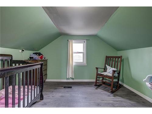 77 Fourth Avenue, Aylmer, ON - Indoor Photo Showing Bedroom