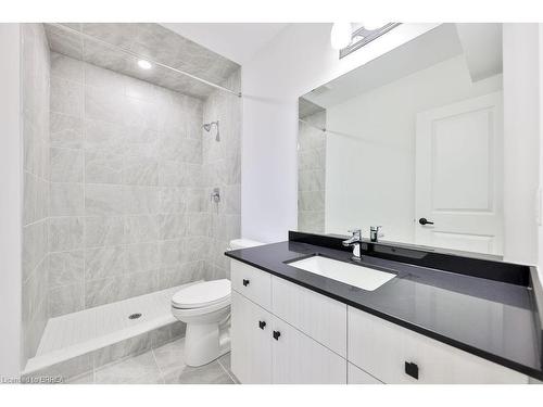 Lower-24 Broddy Avenue, Brantford, ON - Indoor Photo Showing Bathroom