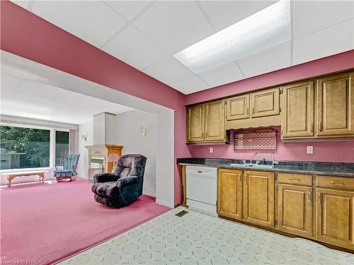 19 Church Street, Paris, ON - Indoor Photo Showing Kitchen