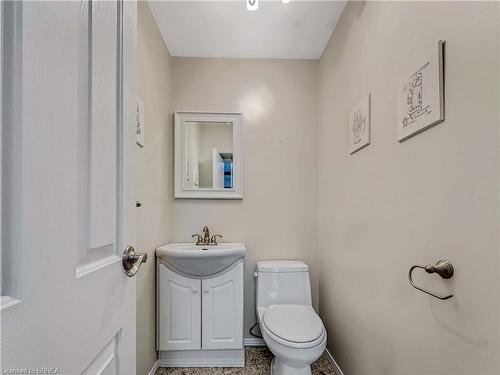 19 Church Street, Paris, ON - Indoor Photo Showing Bathroom