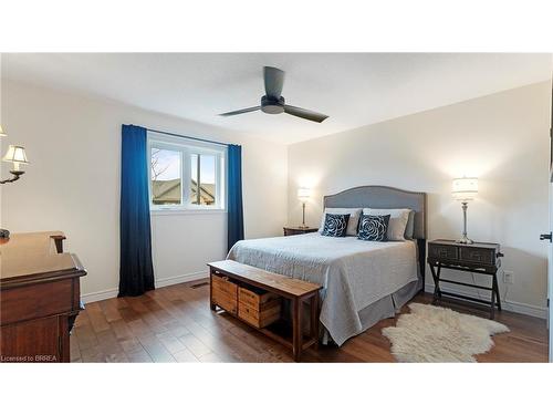 38-29 Schuyler Street, Paris, ON - Indoor Photo Showing Bedroom