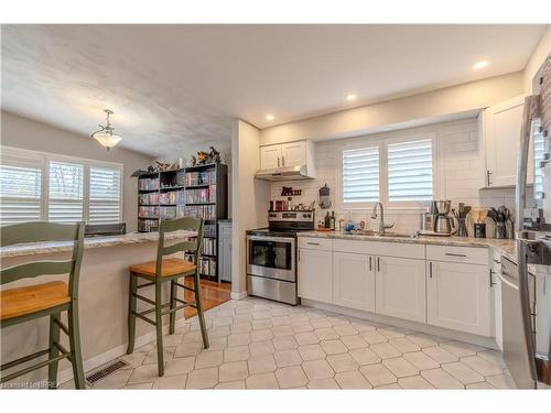 88 Gillin Road, Brantford, ON - Indoor Photo Showing Kitchen