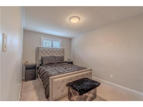 88 Gillin Road, Brantford, ON - Indoor Photo Showing Bedroom