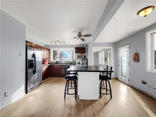 6 Beverly Drive, Peacock Point, ON - Indoor Photo Showing Kitchen