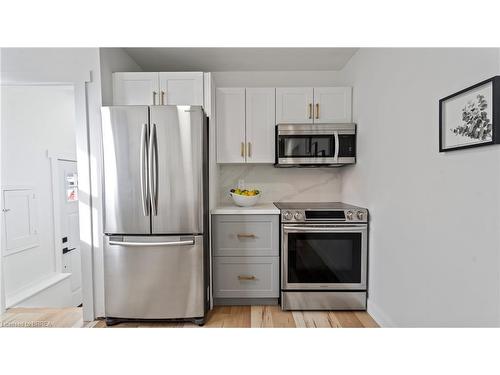 76 Gladstone Avenue, Brantford, ON - Indoor Photo Showing Kitchen With Stainless Steel Kitchen