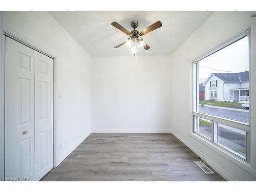 6 Webling Street, Brantford, ON - Indoor Photo Showing Other Room