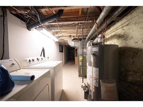 6 Webling Street, Brantford, ON - Indoor Photo Showing Laundry Room