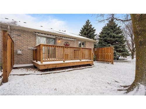 7-24 Griffiths Drive, Paris, ON - Outdoor With Deck Patio Veranda