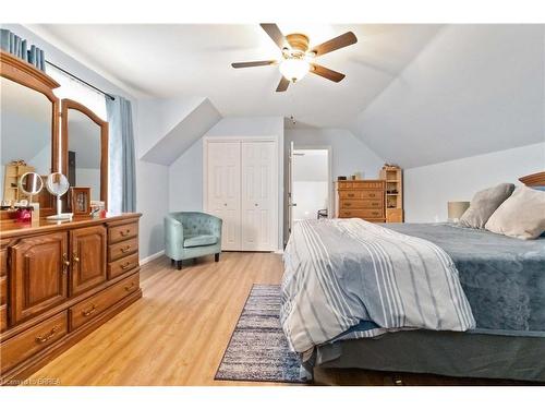 1996 Brantford Rd 4 Road, Vanessa, ON - Indoor Photo Showing Bedroom