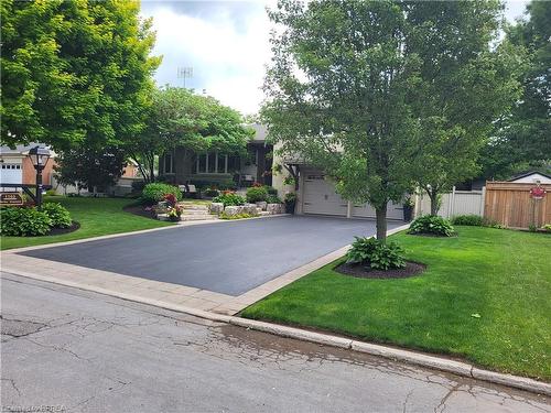 1103 Marley Crescent, Burlington, ON - Outdoor