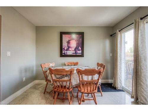 16 Mcguiness Drive, Brantford, ON - Indoor Photo Showing Dining Room