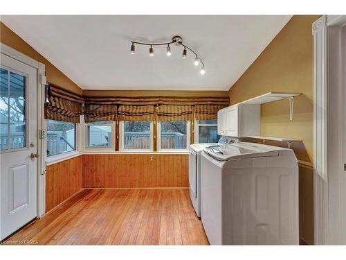 12 Emilie Street, Brantford, ON - Indoor Photo Showing Laundry Room