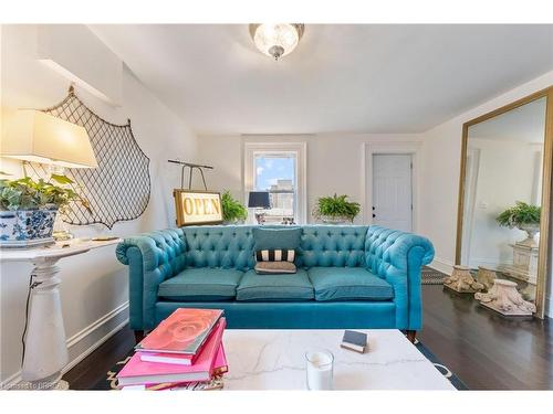 53 Charlotte Street, Brantford, ON - Indoor Photo Showing Living Room