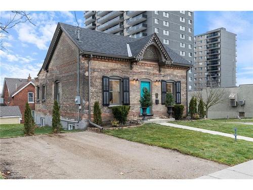 53 Charlotte Street, Brantford, ON - Outdoor With Facade