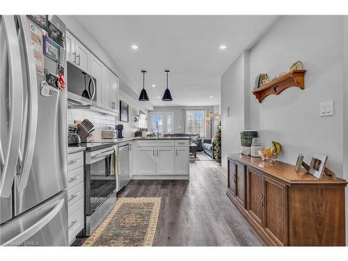 189 Grove Street, Simcoe, ON - Indoor Photo Showing Kitchen With Upgraded Kitchen