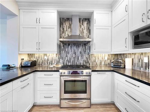 4148 Rawlins Common, Burlington, ON - Indoor Photo Showing Kitchen