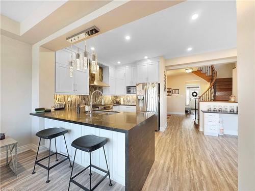 4148 Rawlins Common, Burlington, ON - Indoor Photo Showing Kitchen