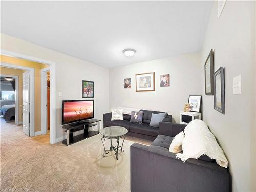 4148 Rawlins Common, Burlington, ON - Indoor Photo Showing Living Room