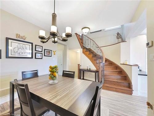 4148 Rawlins Common, Burlington, ON - Indoor Photo Showing Dining Room