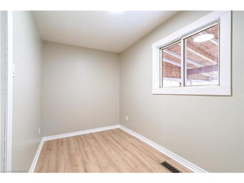 198 Sheridan Street, Brantford, ON - Indoor Photo Showing Other Room