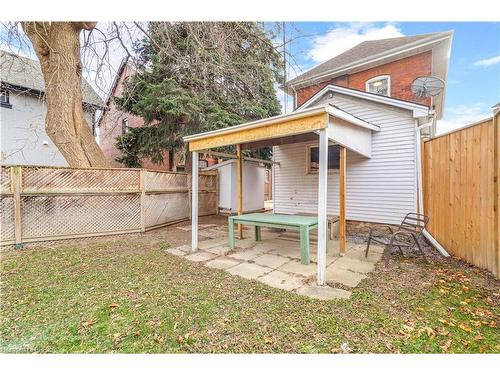 198 Sheridan Street, Brantford, ON - Outdoor