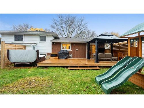 29 Pippin Drive, Brantford, ON - Outdoor With Deck Patio Veranda