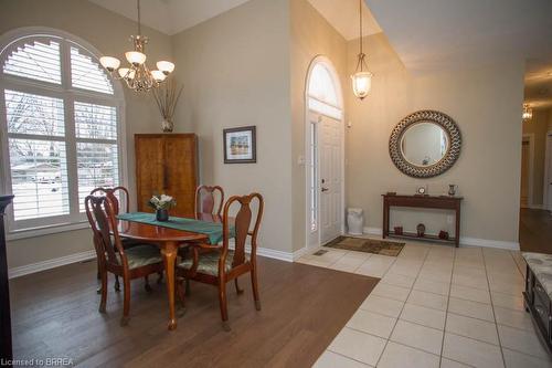 15 Burton Avenue, Mount Pleasant, ON - Indoor Photo Showing Dining Room