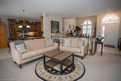 15 Burton Avenue, Mount Pleasant, ON - Indoor Photo Showing Living Room