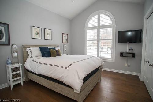 15 Burton Avenue, Mount Pleasant, ON - Indoor Photo Showing Bedroom