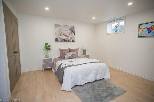 15 Burton Avenue, Mount Pleasant, ON - Indoor Photo Showing Bedroom