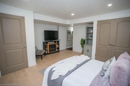 15 Burton Avenue, Mount Pleasant, ON - Indoor Photo Showing Bedroom